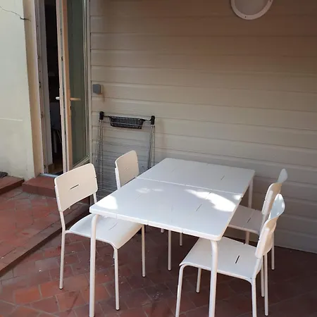 Maisonnette Avec Jardin Hyper Centre *